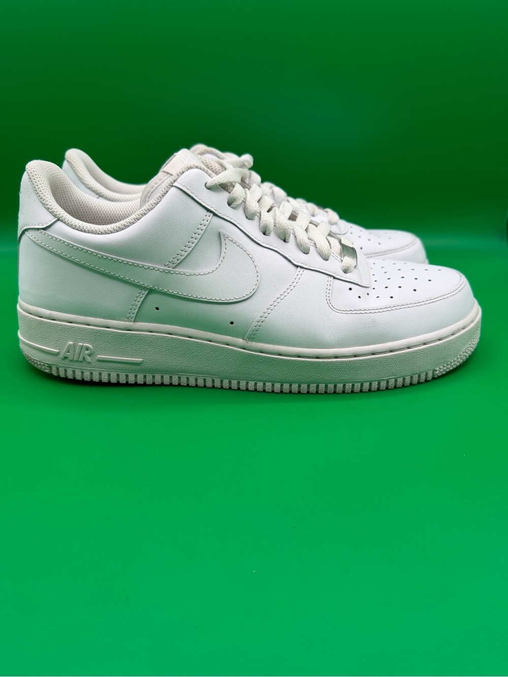 Nike Air Force 1 Men’s White Sneakers Shoes CW2288-111 SZ 10.5